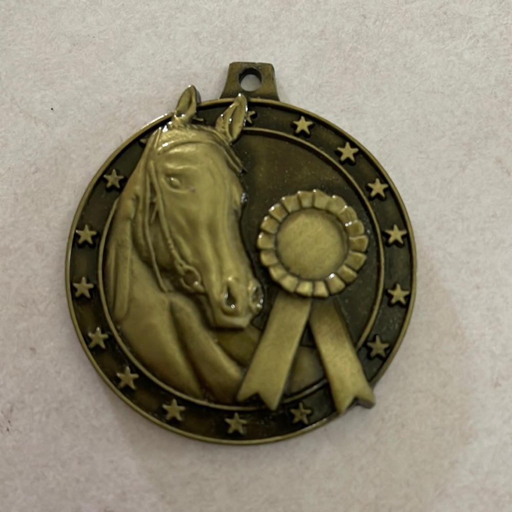 Circle D Medallion Crown horse